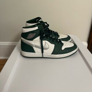 Jordan 1 Retro OG Georg Green and White High-Top Sneakers